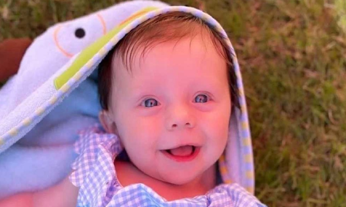 ৫ মাসের শিশু ধীরে ধীরে ‘পাথর’ হয়ে যাচ্ছে!