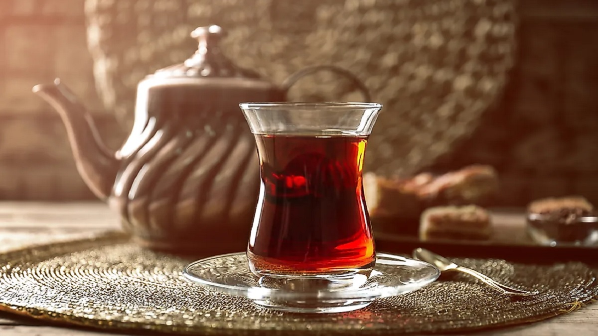 সকালে চা-কফি পানের সঠিক সময়