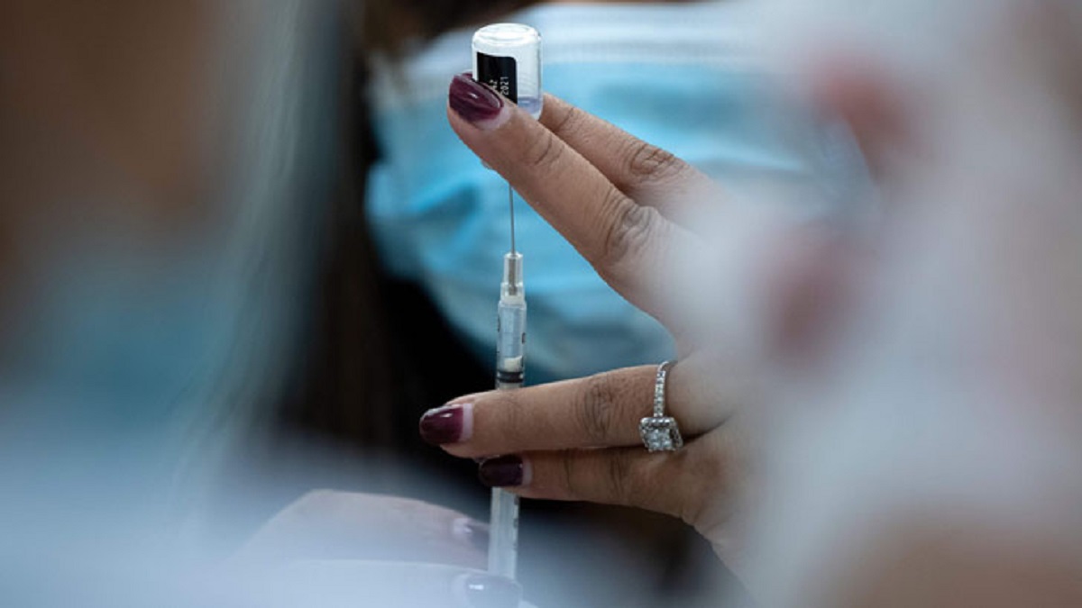 জাপান থেকে অ্যাস্ট্রাজেনেকার টিকা আসছে কাল