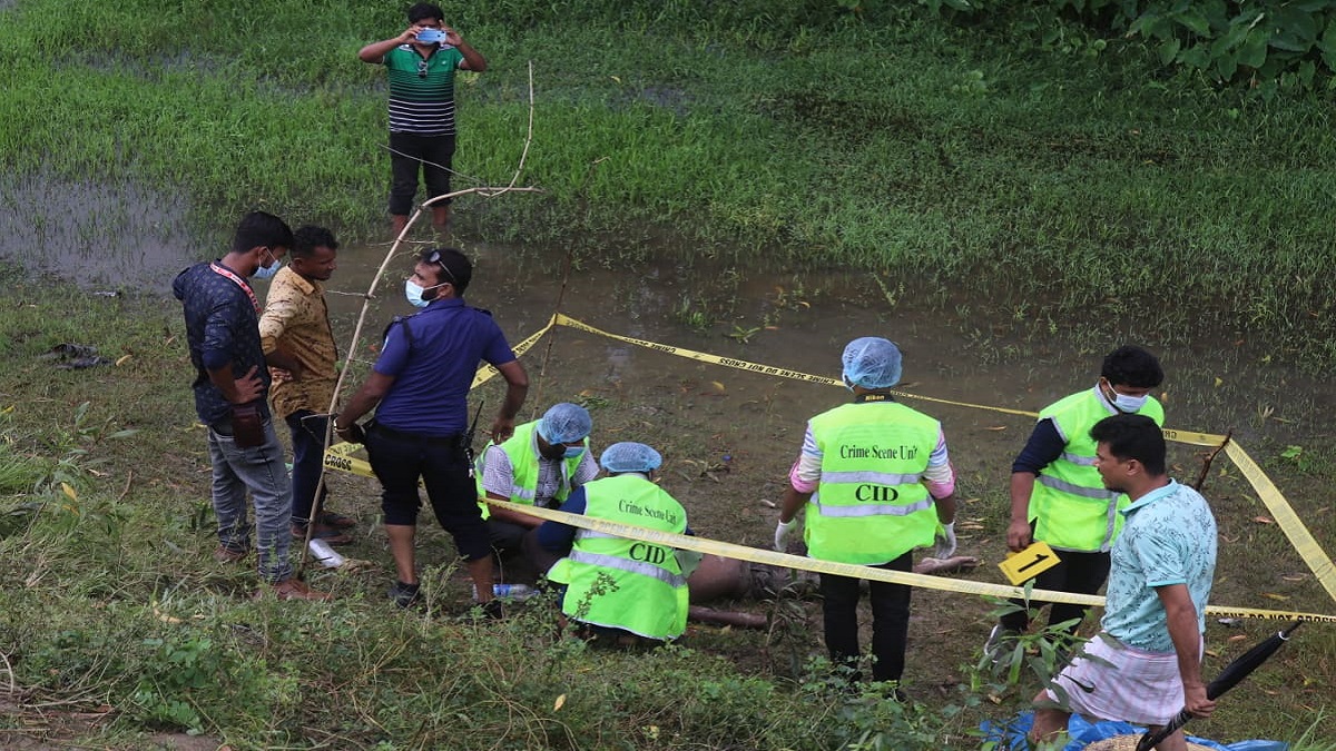 কুমিল্লায় রেললাইনের পাশ থেকে যুবকের লাশ উদ্ধার