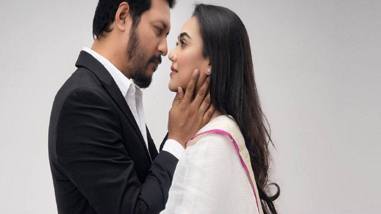 ‘দ্য পেপার’ সিনেমা নিয়ে আসছেন ইমন-আইরিন ‘দ্য পেপার’ সিনেমা নিয়ে আসছেন ইমন-আইরিন