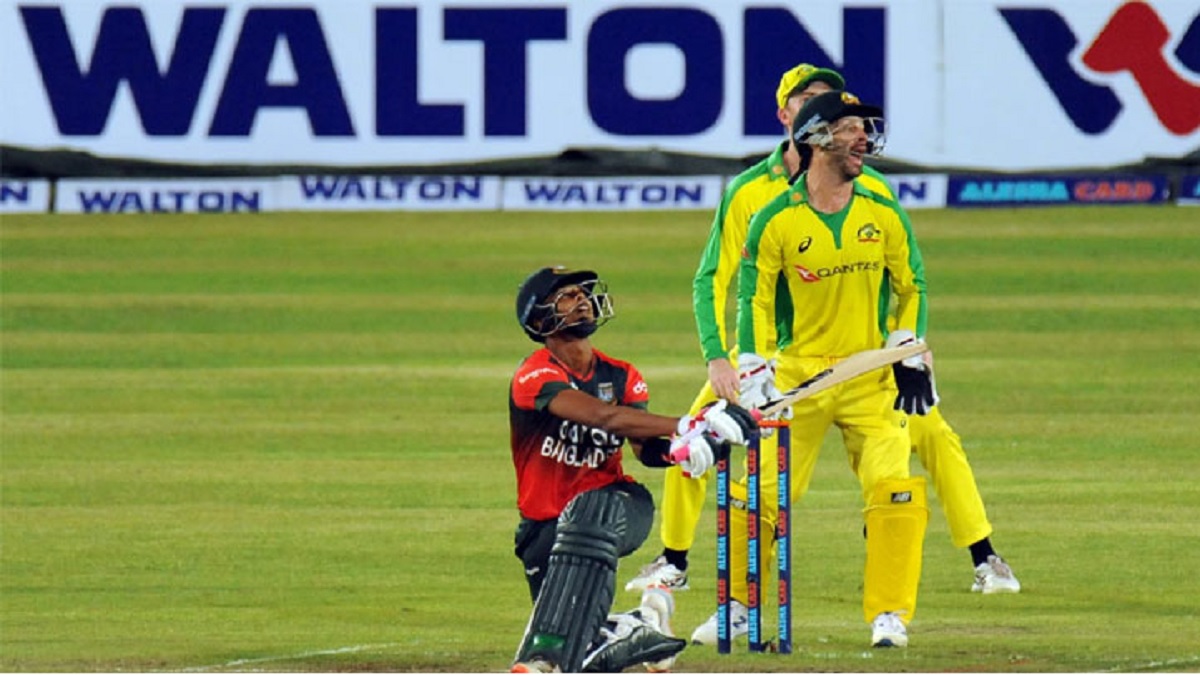 অস্ট্রেলিয়ার বিপক্ষে ‘চ্যালেঞ্জিং’ টার্গেট দিলো বাংলাদেশ