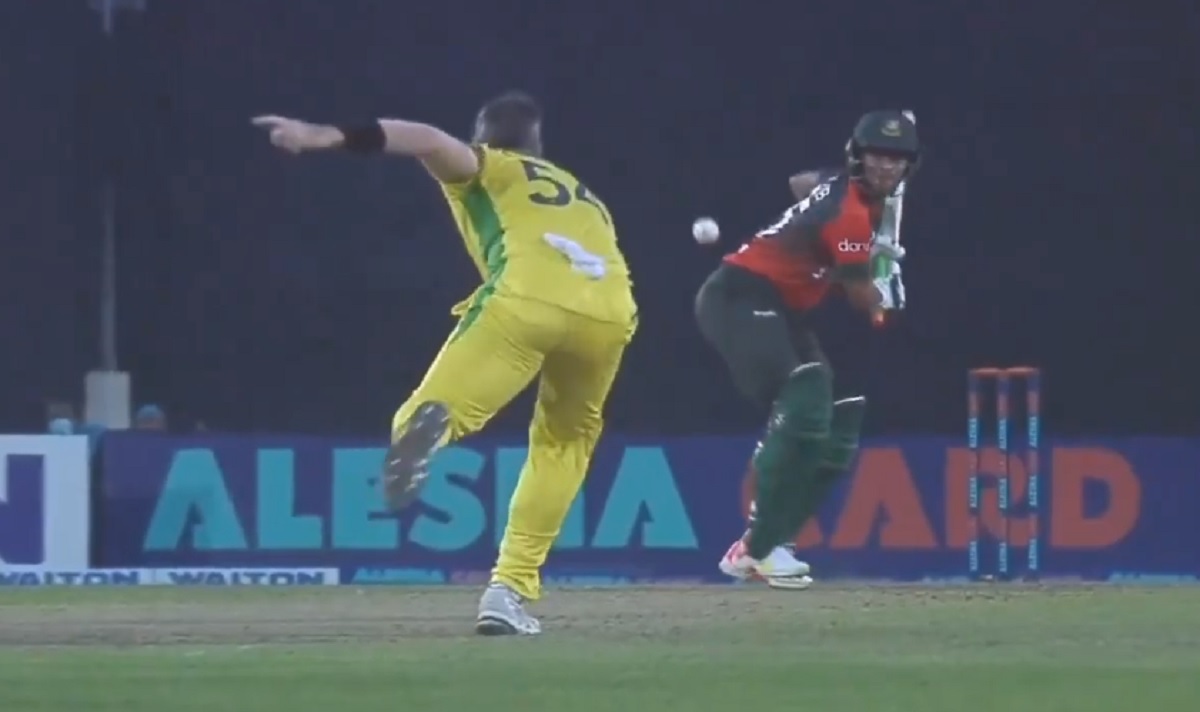 সৌম্যর ব্যাটিং অর্ডার পরিবর্তন করে সফল বাংলাদেশ