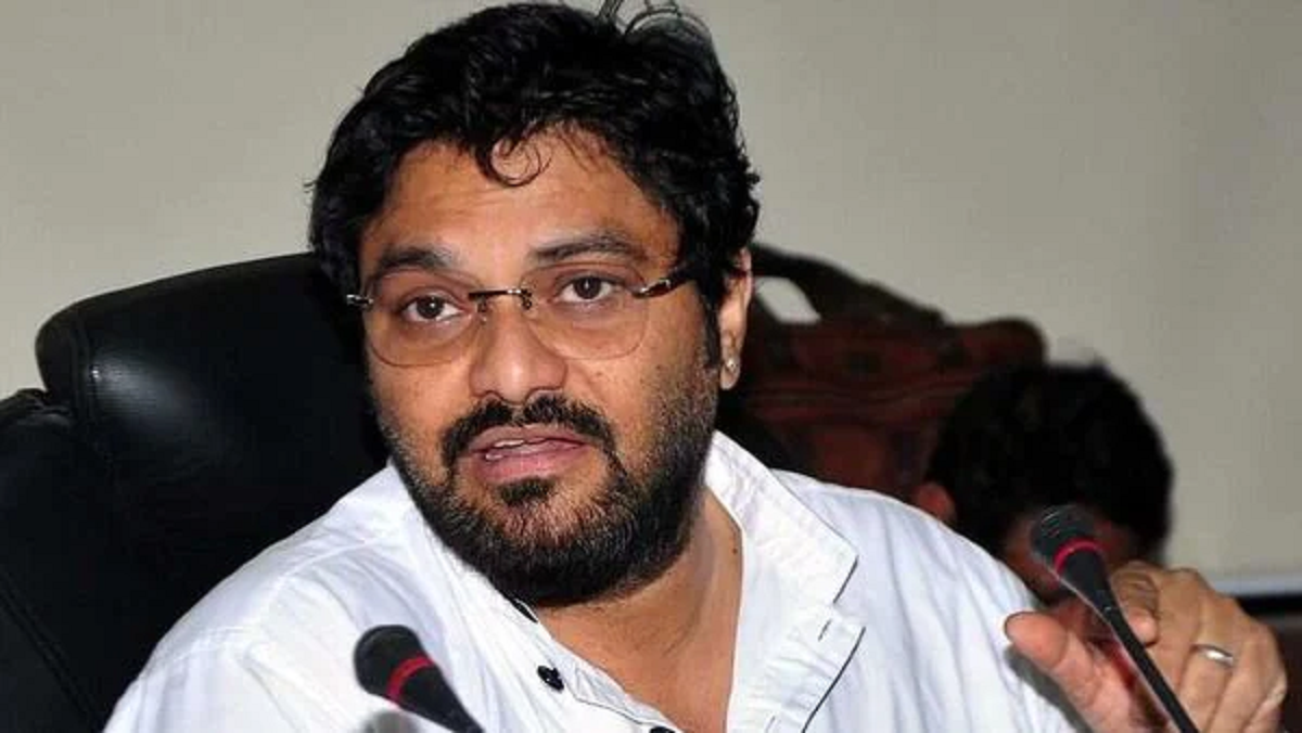 রাজনীতি ছাড়লেও সংসদ সদস্য পদ ছাড়ছেন না বাবুল সুপ্রিয়