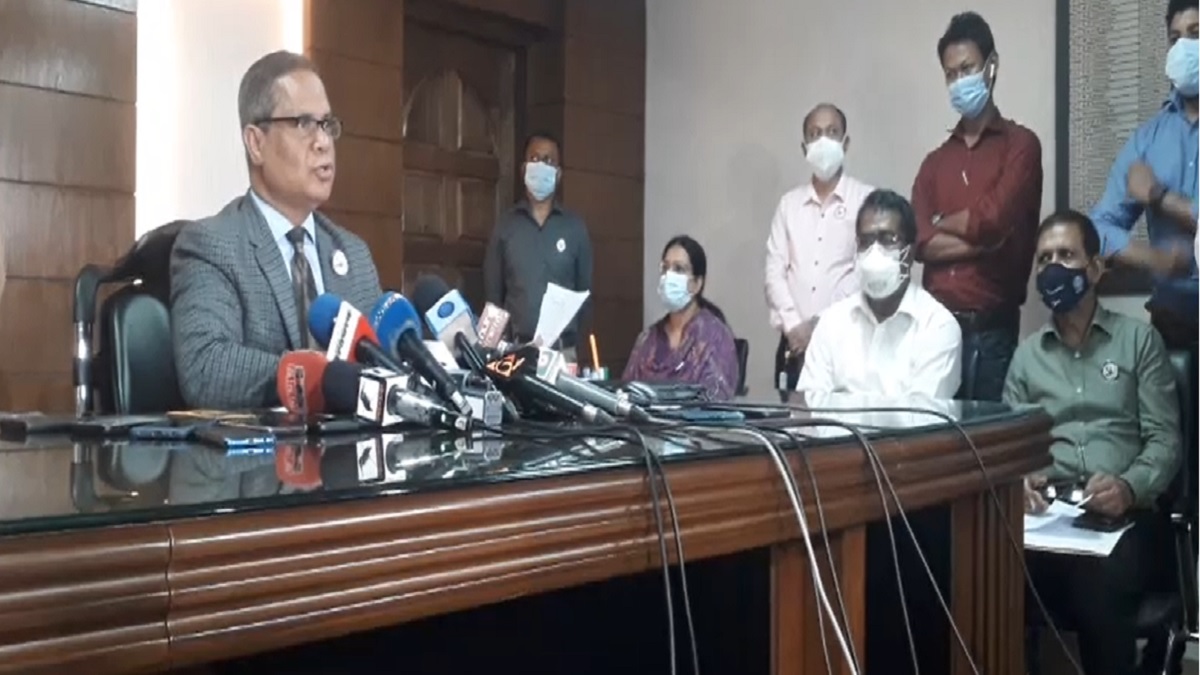 পরীমণি ইস্যুতে সংবাদ সম্মেলনে যা বললেন সিআইডি প্রধান