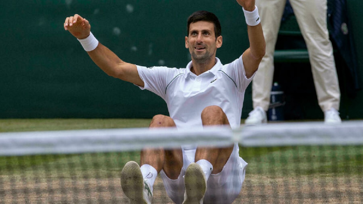 জোকোভিচের সামনে ৫২ বছরের রেকর্ড ছোঁয়ার সুযোগ