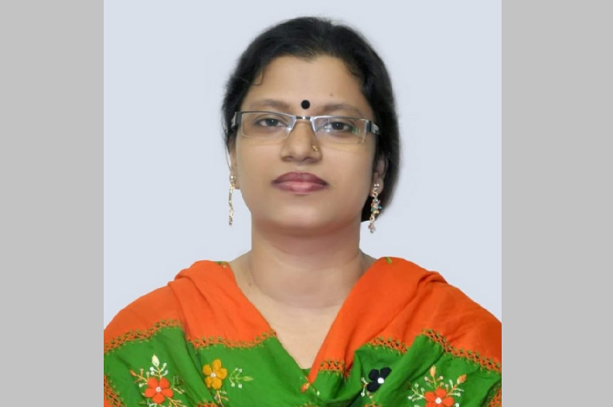 করোনায় চলে গেলেন সাংবাদিক সুজন কবীরের স্ত্রী, চিরনিদ্রায় শায়িত হলেন সন্তানের পাশে