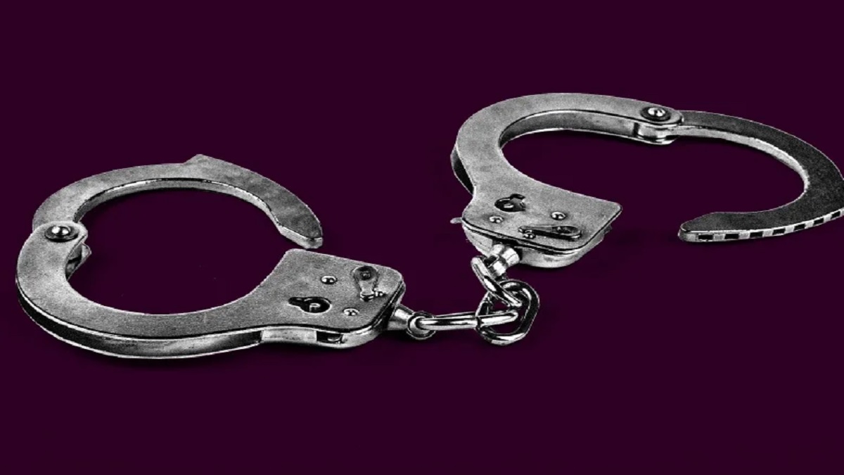 নিজের অপহরণ নাটক সাজিয়ে গ্রেফতার যুবক