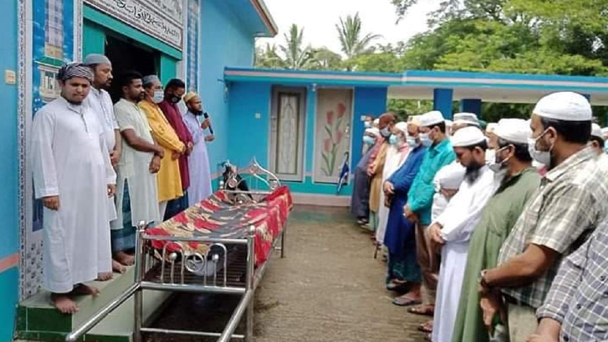 করোনায় স্ত্রীর মৃত্যুর ৩ দিন পর চলে গেলেন স্বামীও