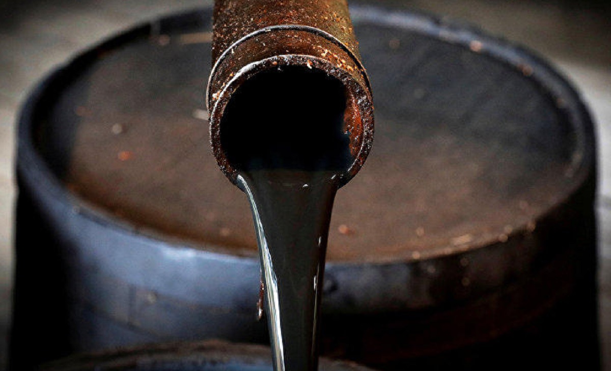 তালেবানের অনুরোধে জ্বালানি তেল পাঠাচ্ছে ইরান