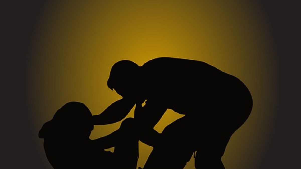 ধর্ষণচেষ্টার শাস্তি ১০ বার কান ধরে ওঠবস!