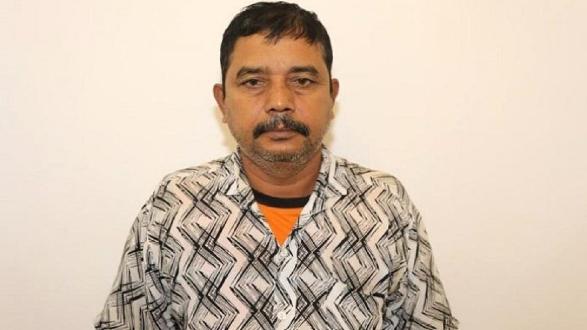 এলাকায় ‘অমায়িক’ আলী, আড়ালে পাঁচ খুনের আসামি