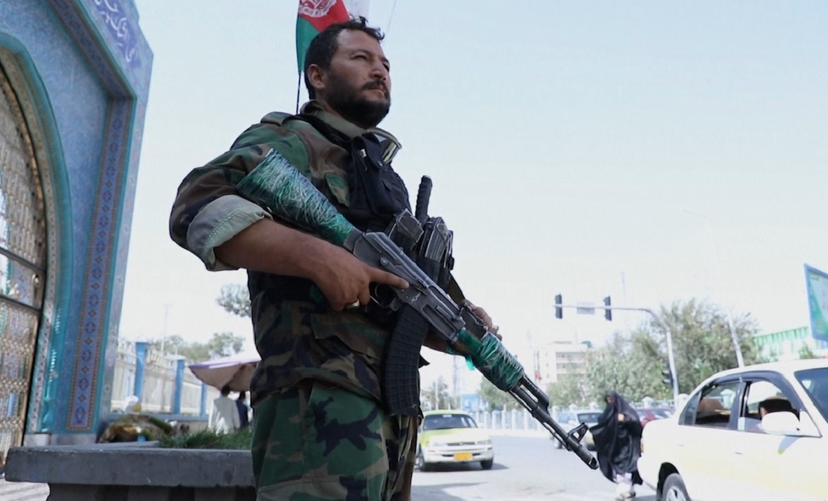 এবার মাজার-ই শরিফ দখলে নিলো তালেবান