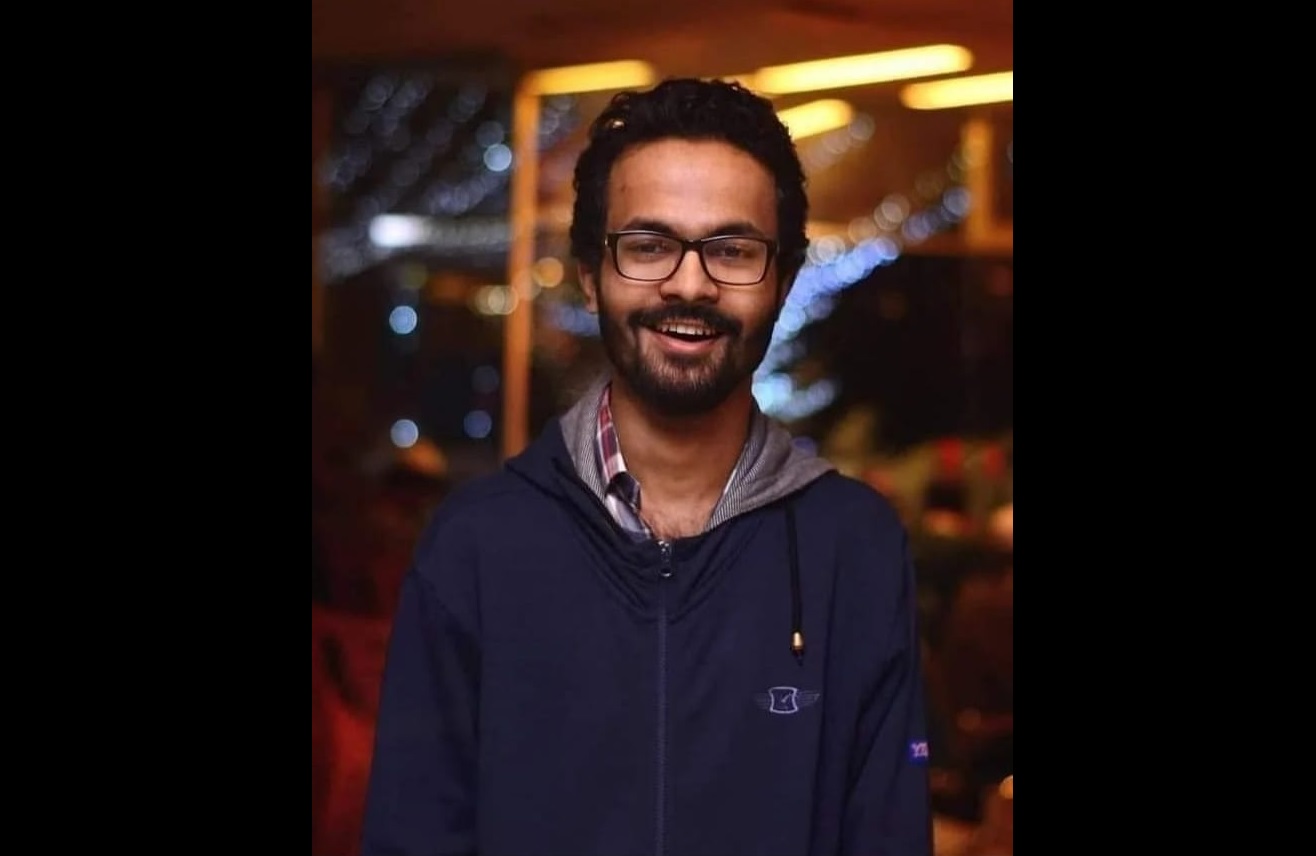 চানখারপুল থেকে ঢাবির সাবেক শিক্ষার্থীর ঝুলন্ত মরদেহ উদ্ধার