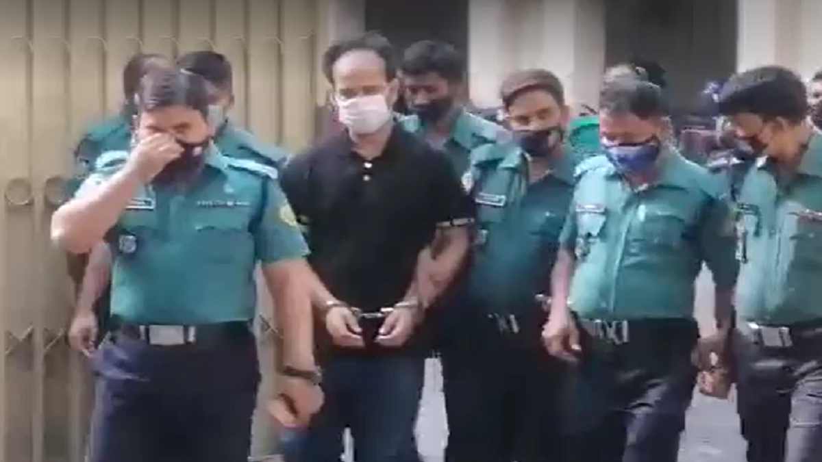 টাকা ফেরত দিতে চান রাসেল