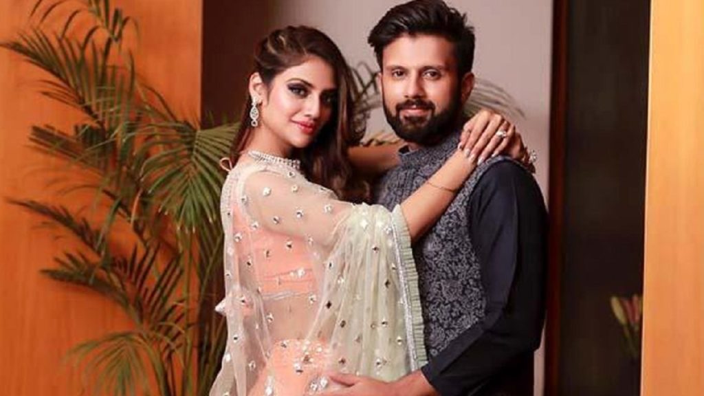 নিখিলের উভয়কামীতার জন্যই ভেঙেছে সংসার, দাবি নুসরাতের