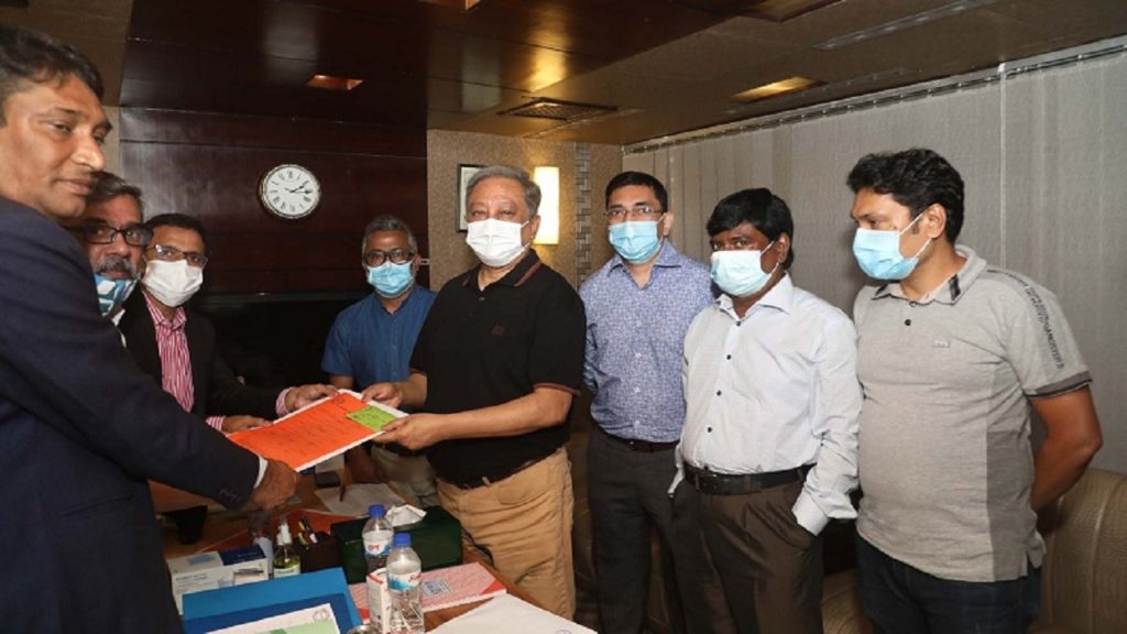 বিসিবি নির্বাচনে মনোনয়নপত্র কিনলেন ৩২ জন