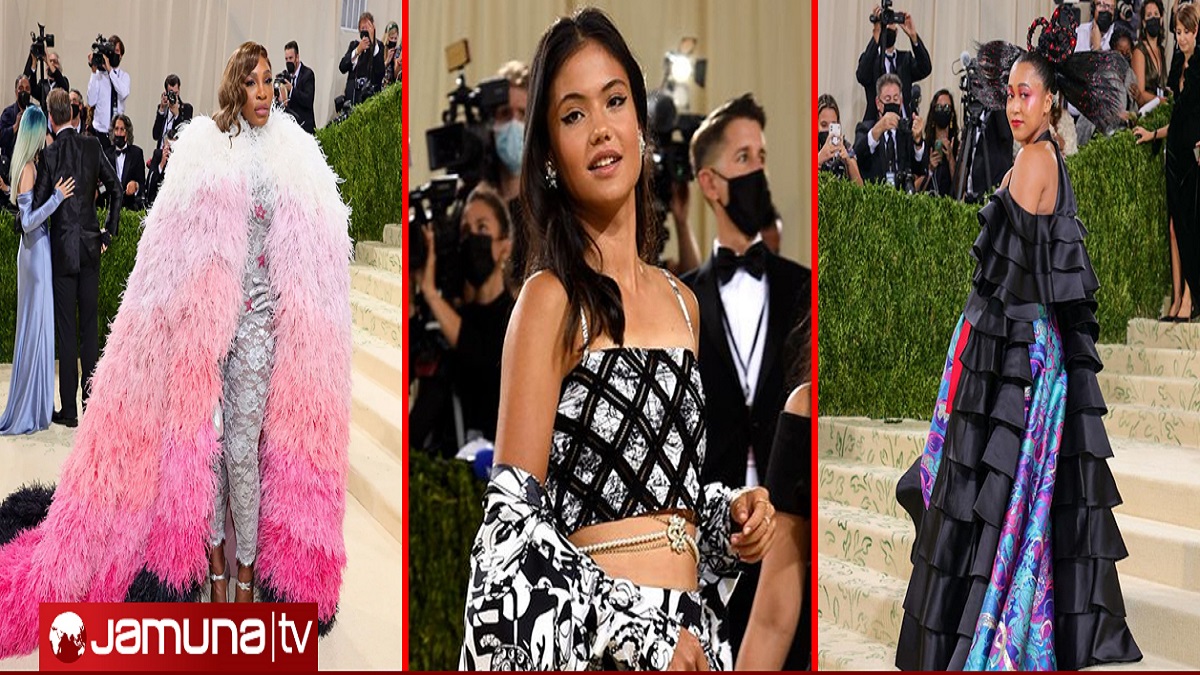 টেনিস কোর্টের পর ফ্যাশন দুনিয়ায় ঝড় তুললেন তারকারা (ভিডিও)