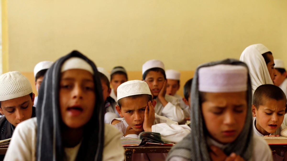 মাদ্রাসা শিক্ষায় আলাদা গুরুত্ব দিবে তালেবান; আশা সংশ্লিষ্টদের