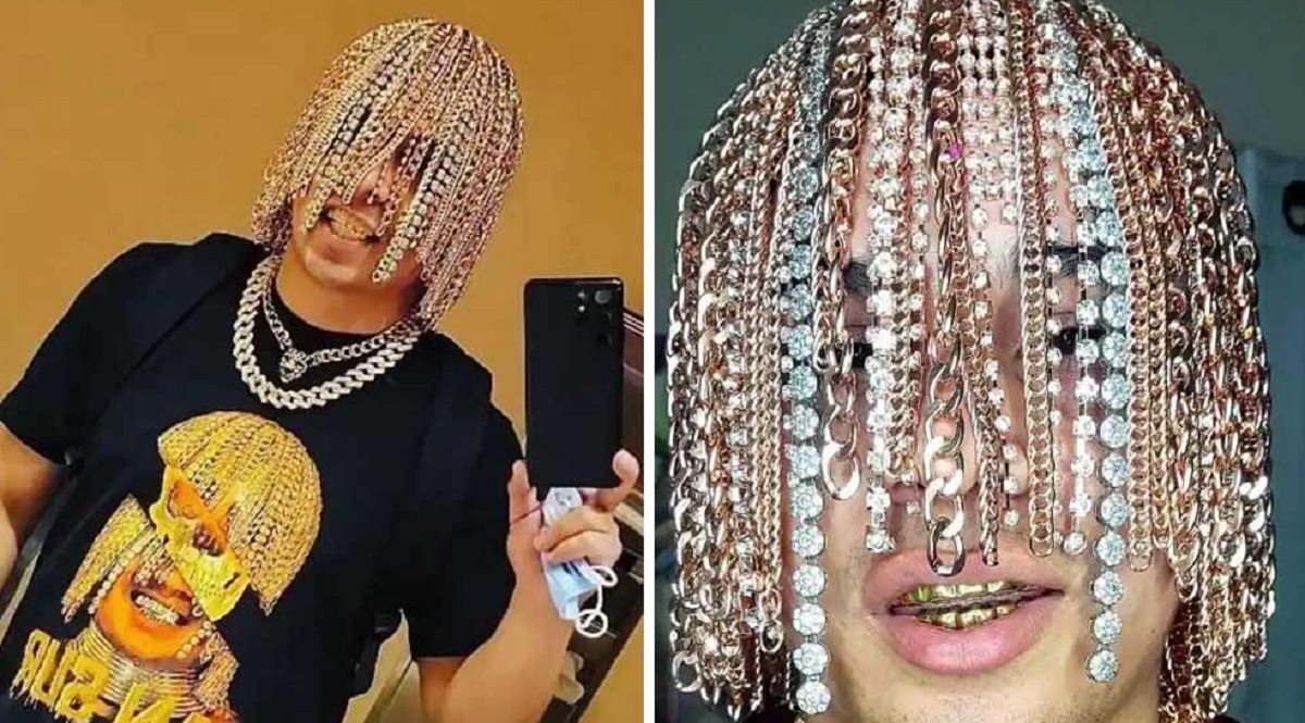 চুলের বদলে মাথা ভর্তি স্বর্ণের চেন, হতবাক ভক্তরা!