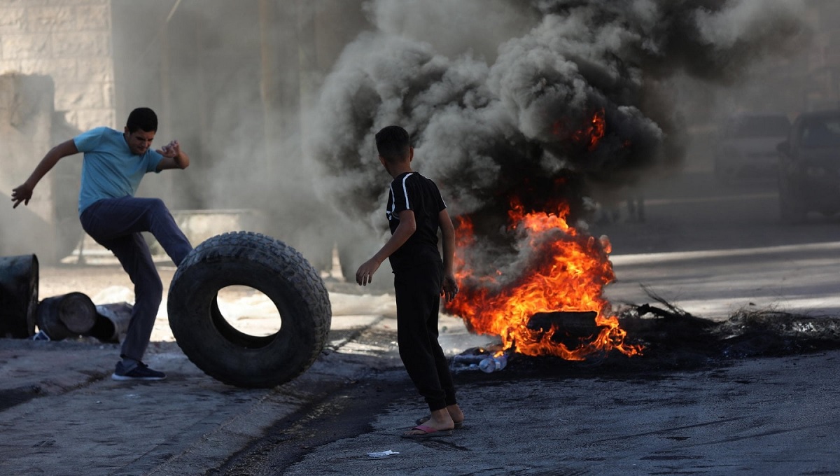 উত্তপ্ত জেরুজালেম; হামাস-ইসরায়েল পাল্টাপাল্টি হুঁশিয়ারি