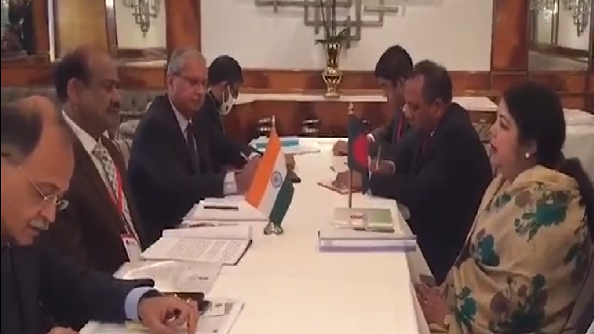 বাংলাদেশের স্পিকারের সাথে ভারতের লোকসভা স্পিকারের সৌজন্য সাক্ষাৎ