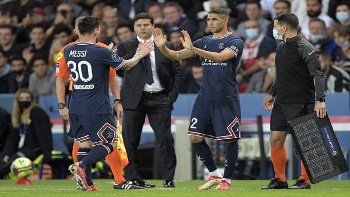 মেসির আচরণে অবাক হাকিমি