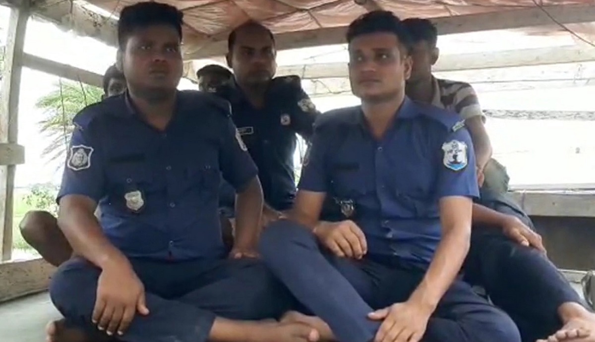 পটুয়াখালীতে জেলে মৃত্যুর ঘটনায় নৌ পুলিশের ৪ সদস্য প্রত্যাহার