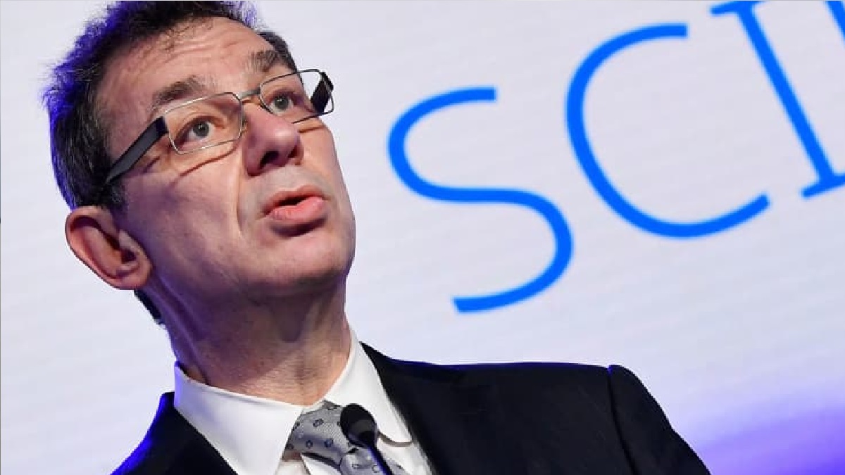 প্রতি বছর নেয়া লাগতে পারে করোনার টিকা: ফাইজার সিইও