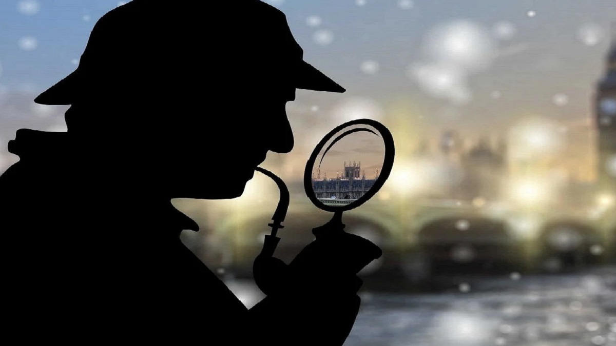 এখনও চিঠি আসে ২২১/বি বেকার স্ট্রিট ঠিকানায়