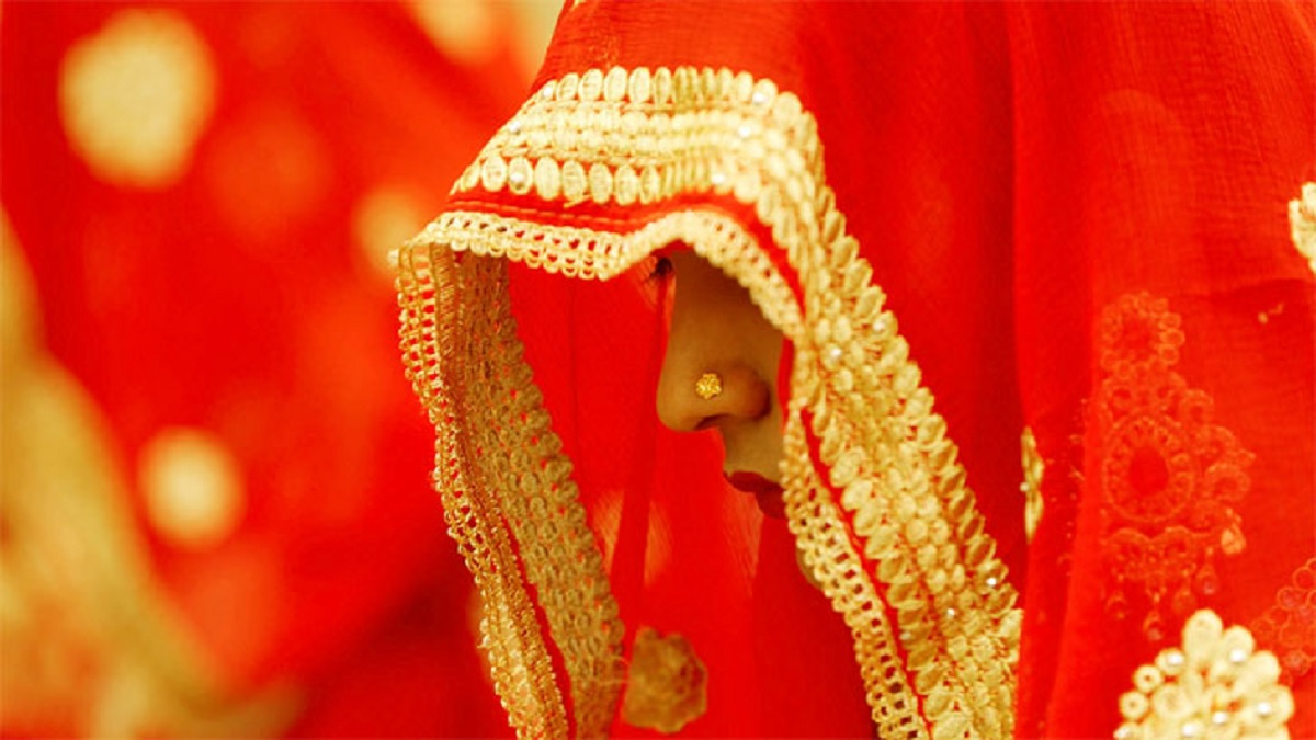 করোনা রোধে বন্ধ শিক্ষাপ্রতিষ্ঠান, এক স্কুলেই ৫০ বাল্য বিয়ে!