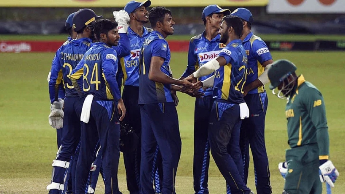 শ্রীলঙ্কার স্পিন বিষে ধরাশায়ী দক্ষিণ আফ্রিকা