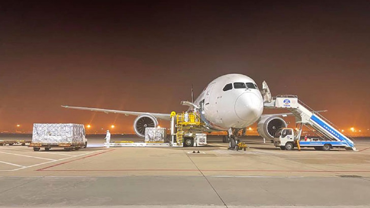 দেশে পৌঁছেছে ফাইজারের আরও ২৫ লাখ ডোজ টিকা