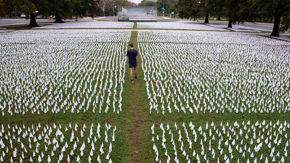 ২৪ ঘণ্টায় ৭ হাজারের ওপর মৃত্যু করোনায়