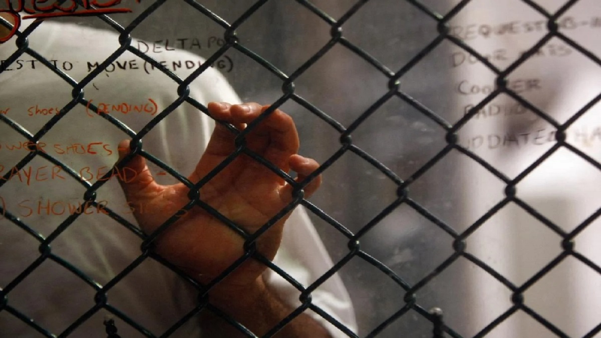 গুয়ান্তানামো বে থেকে শেষ আফগান বন্দিকে মুক্তি দিচ্ছে যুক্তরাষ্ট্র