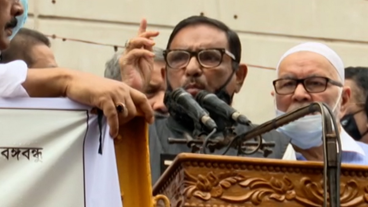 চলমান সাম্প্রদায়িক সন্ত্রাস প্রতিরোধে মাঠে থাকার ঘোষণা আ’লীগের