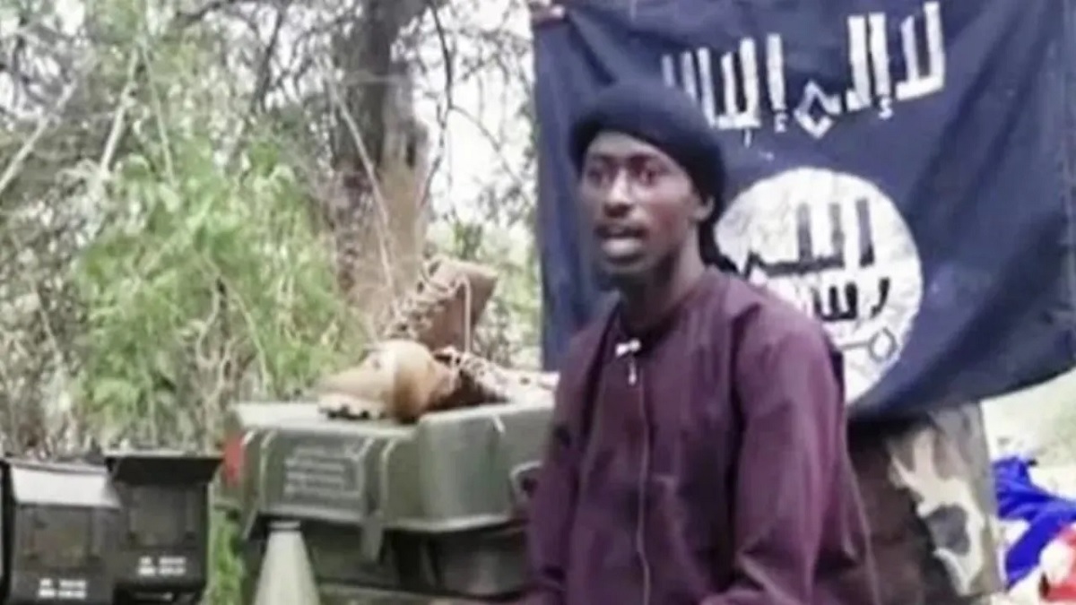 সেনা অভিযানে পশ্চিম আফ্রিকার শীর্ষ আইএস নেতা নিহত: নাইজেরিয়ার সেনাপ্রধান