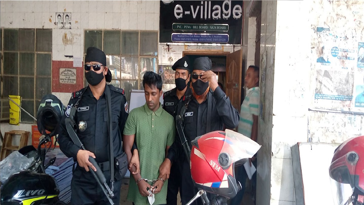 কর্তব্যরত ২ আনসারকে ছুরিকাঘাতকারী র্যাবের হাতে গ্রেফতার