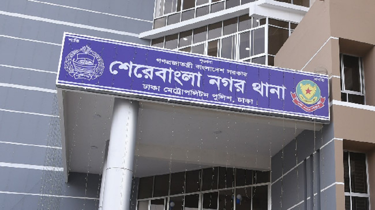 চাঁদা না দেয়ায় মেট্রোরেল কর্মীদের ওপর হামলা