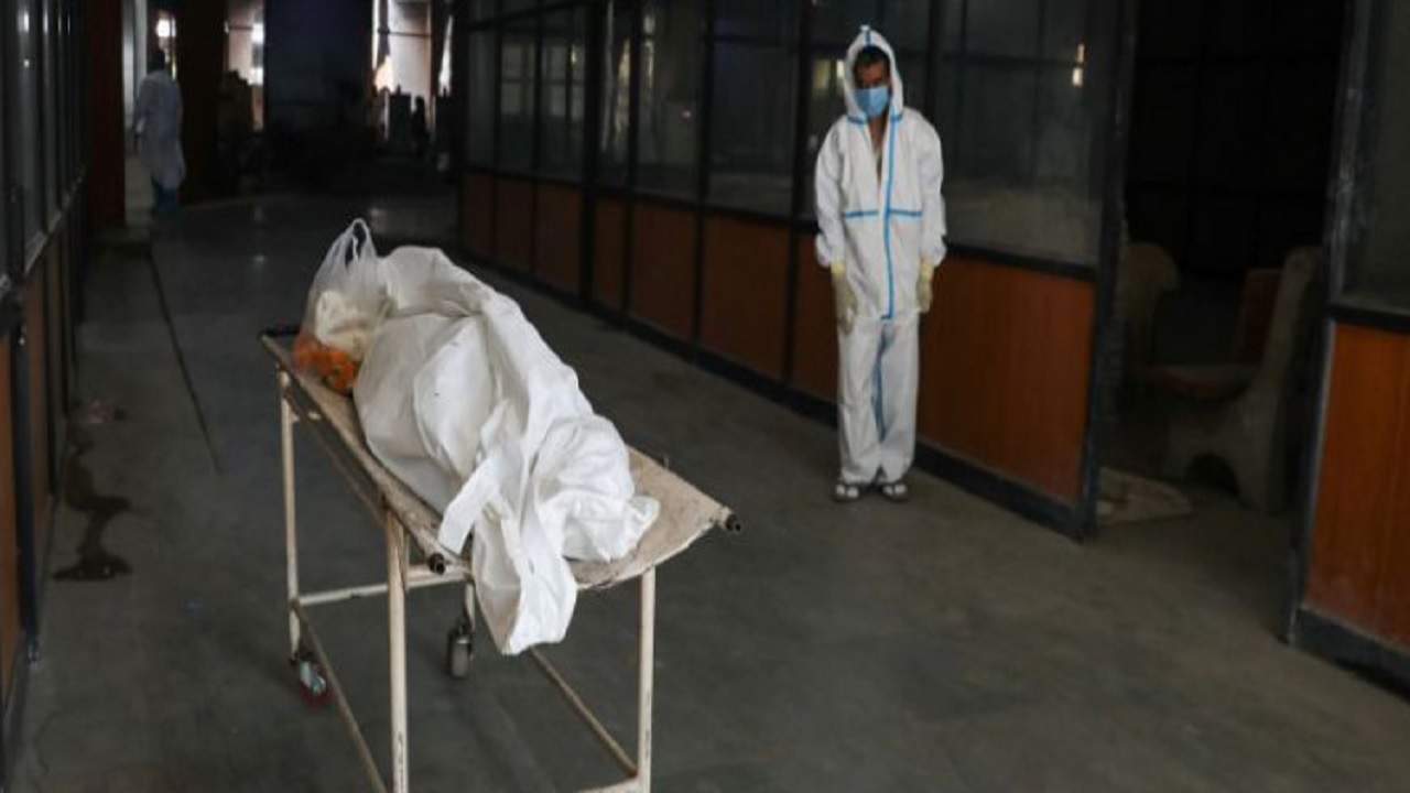 করোনায় দৈনিক মৃত্যু ও শনাক্তের শীর্ষে যুক্তরাষ্ট্র করোনায় দৈনিক মৃত্যু ও শনাক্তের শীর্ষে যুক্তরাষ্ট্র