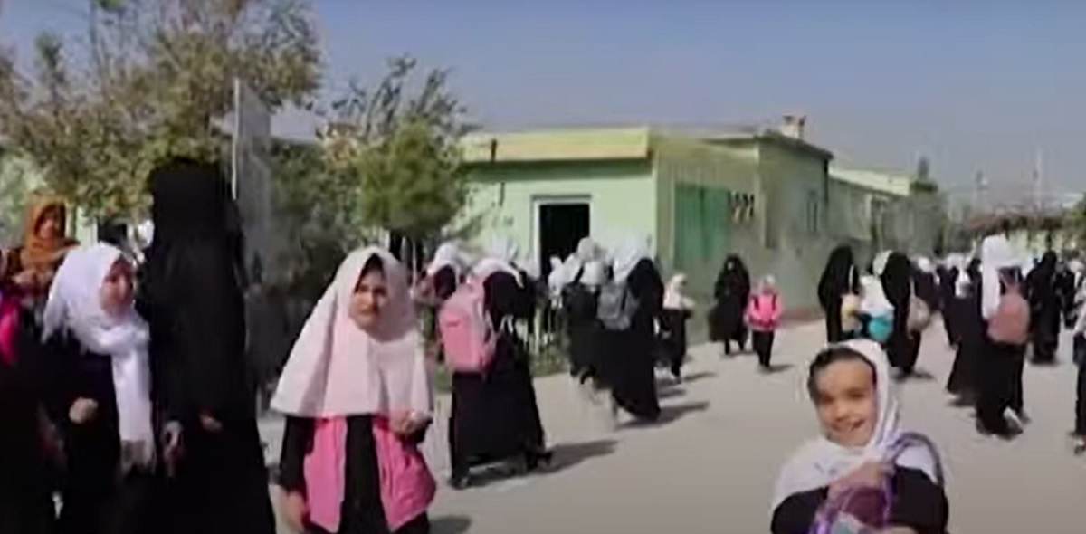 আফগানিস্তানের পাঁচ প্রদেশে স্কুলে ফিরেছে মেয়েরা, দ্রুতই খুলবে সব বিদ্যালয়