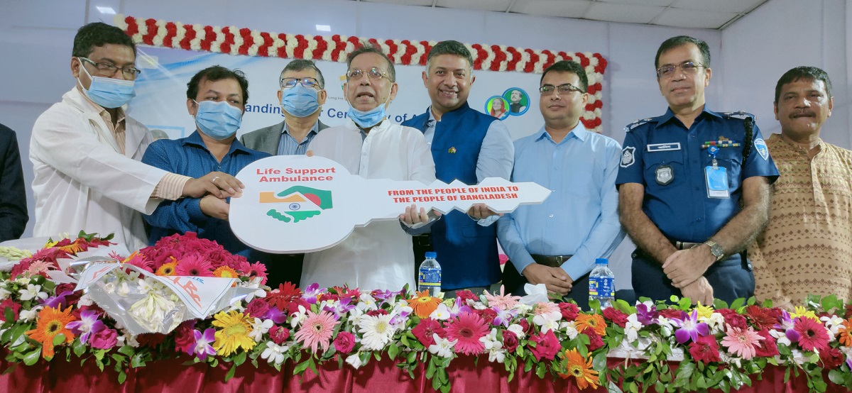 বাংলাদেশ কখনোই সাম্প্রদায়িক রাজনীতিকে প্রশ্রয় দেবে না: আইনমন্ত্রী