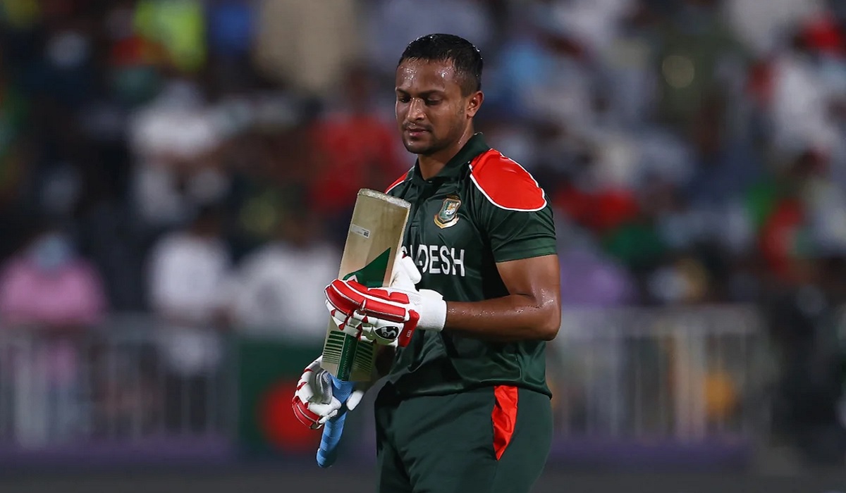 নেতিবাচক মনোভাব ও পাওয়ার হিটারের অভাব ডুবিয়েছে বাংলাদেশকে