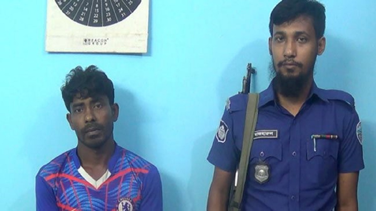 মাটি খুঁড়তে গিয়ে বেরিয়ে এলো ৮ মাস আগে নিখোঁজ শিশুর লাশ