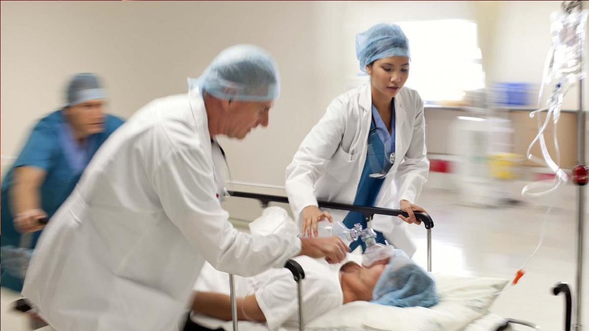 স্ট্রোকের ঝুঁকি বাড়িয়েছে করোনা