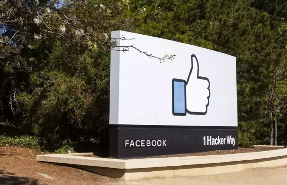 ফেসবুকের যে ৪টি নতুন নাম নিয়ে চলছে জল্পনা!