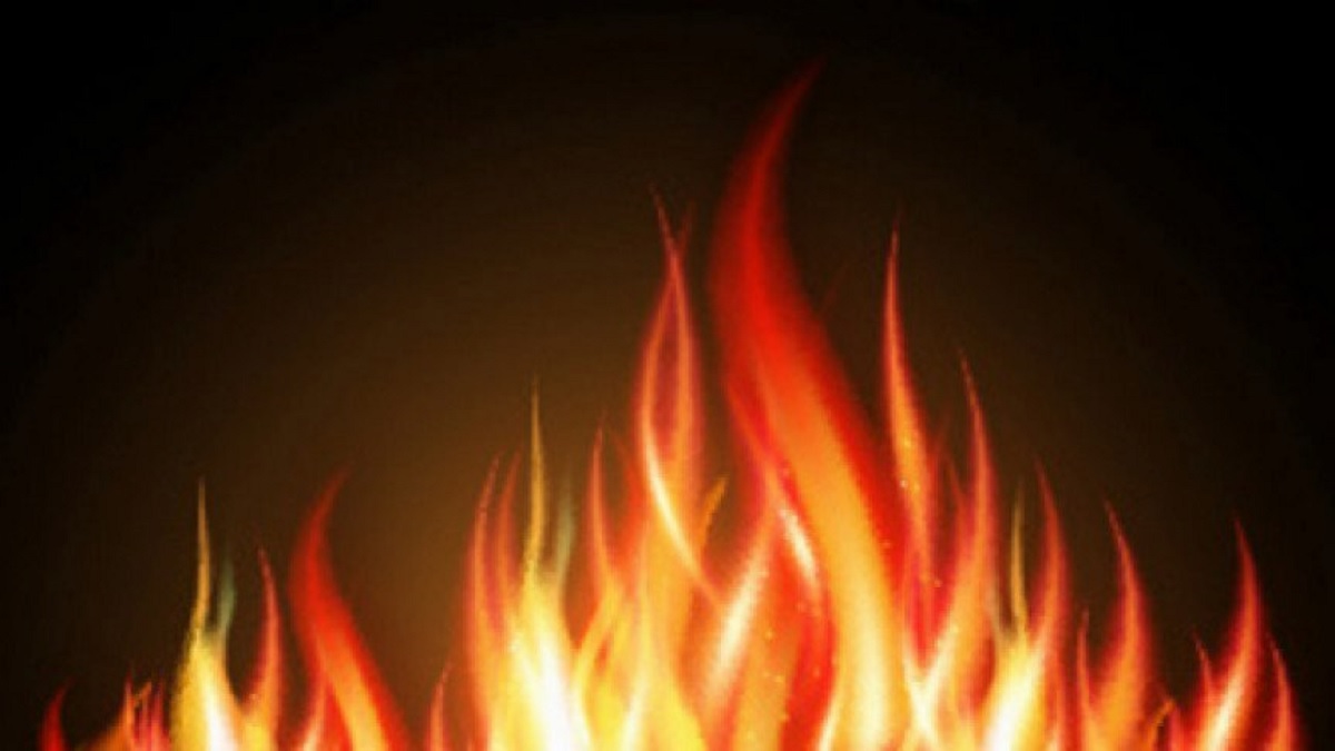 মতিঝিলে জাতীয় শিক্ষাক্রম ও পাঠ্যপুস্তক বোর্ডের ভবনে এসি বিস্ফোরণ