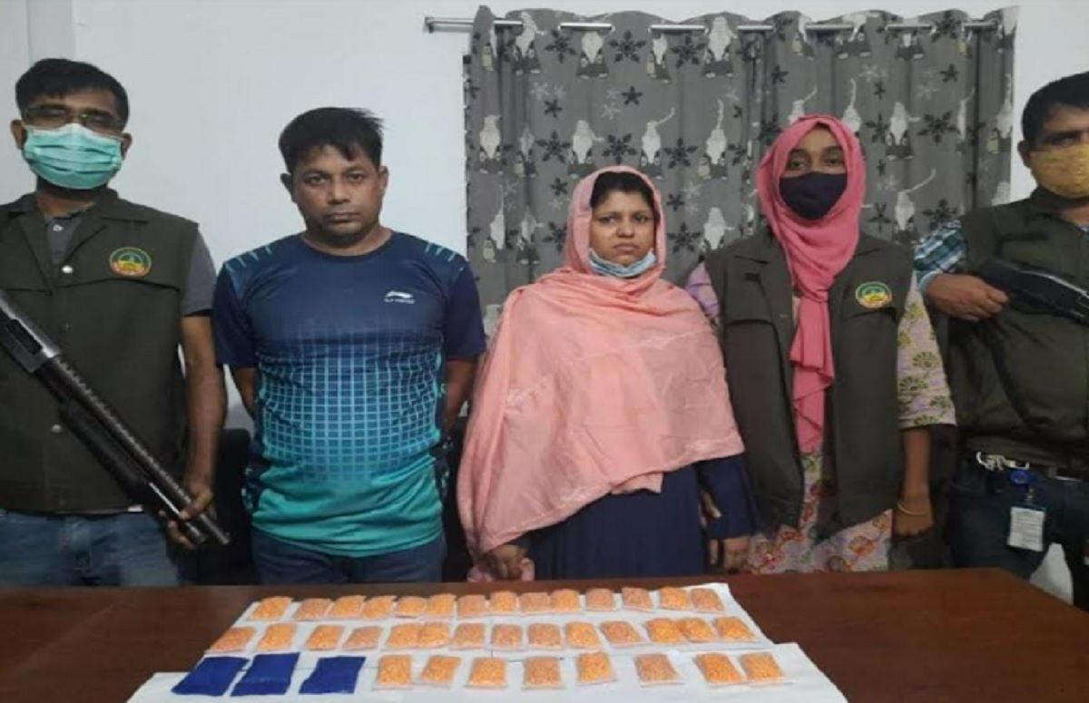 গাজীপুরে ইয়াবাসহ দম্পতি গ্রেফতার
