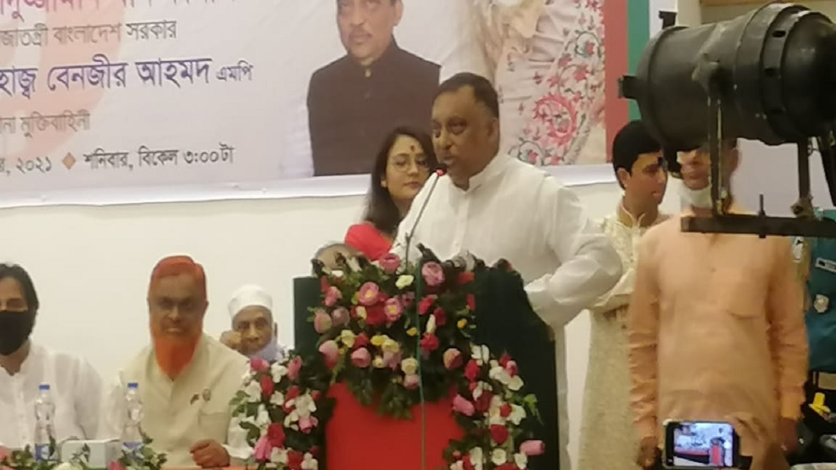 সাম্প্রদায়িকতা ইস্যুতে গ্রেফতারকৃতদের বিরুদ্ধে কঠোর ব্যবস্থা নেয়া হবে: স্বরাষ্ট্রমন্ত্রী