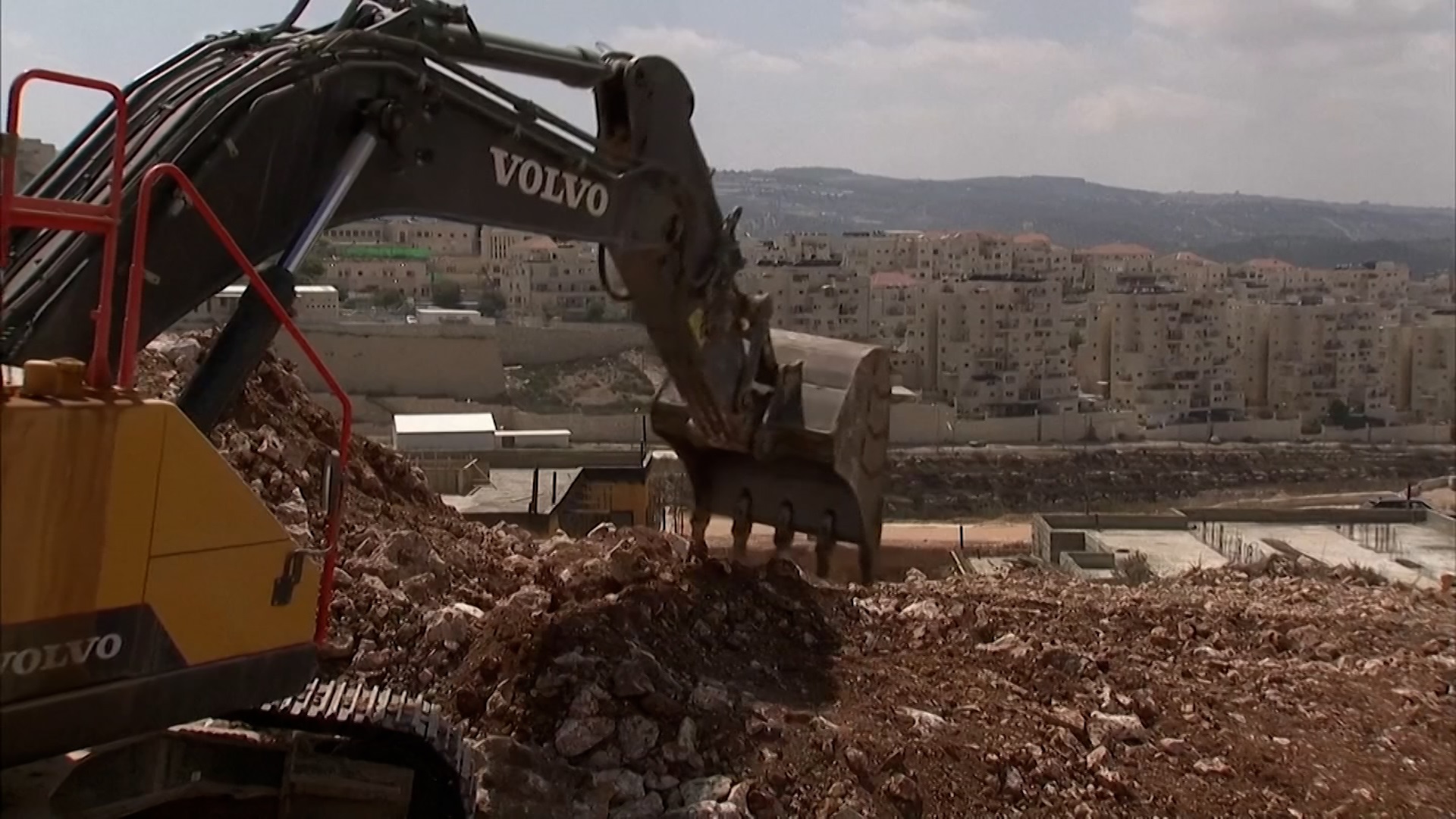 মুসলিমদের কবরস্থানের ওপর পার্ক তৈরি করবে ইসরায়েল